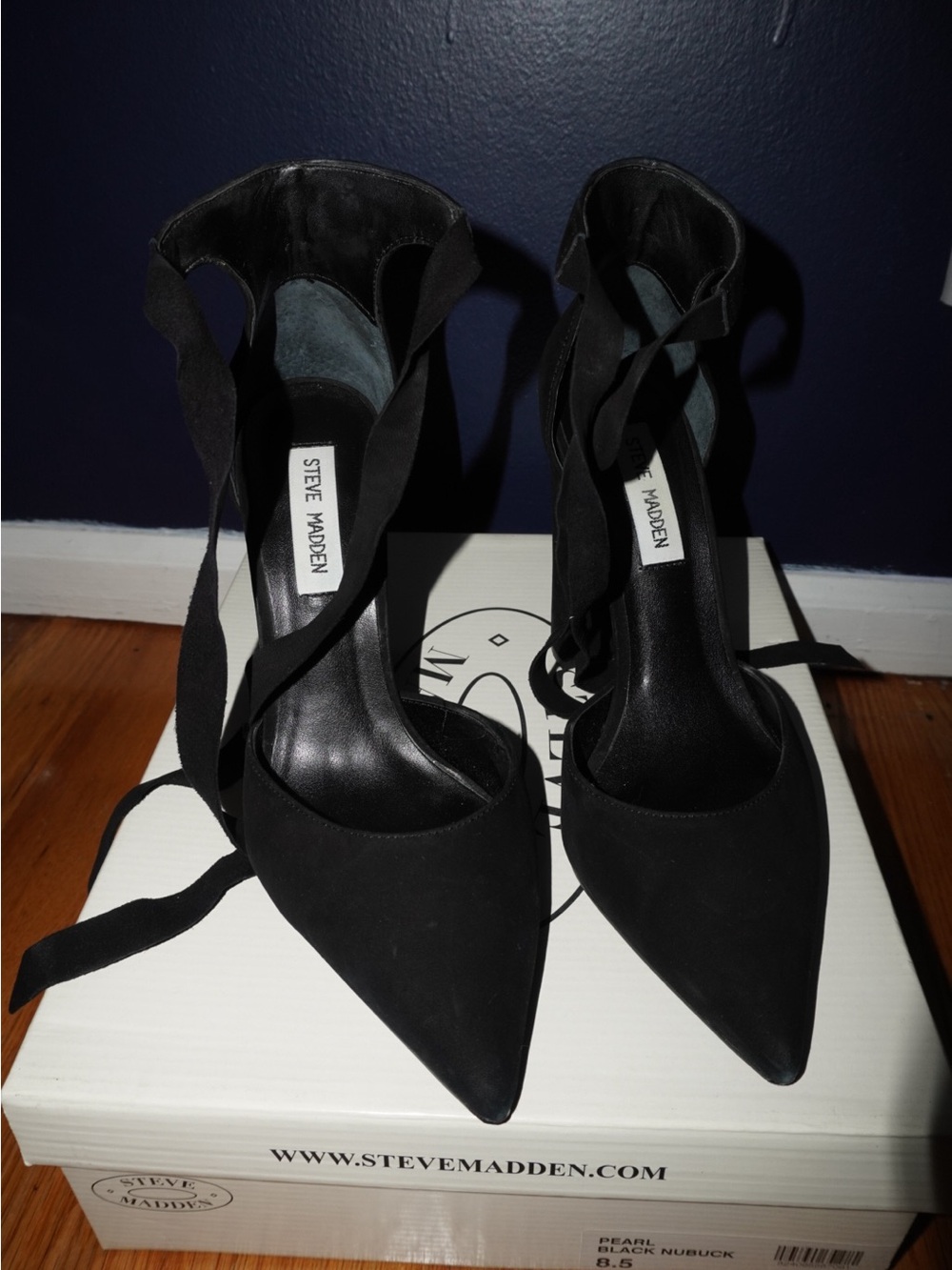 Steve Madden Black Pointed Lace-Up Ankle Tie Heels